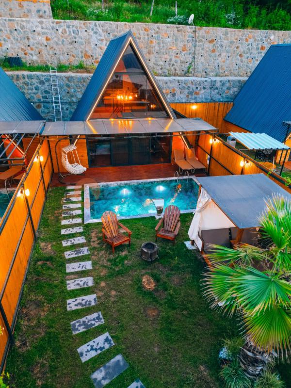 Sapanca / Kurtköy Dibektaş  2+1 5 Kişilik Göl Manzaralı Bungalov